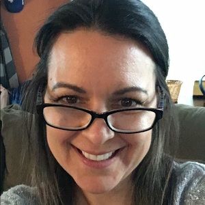 Meet your Posher, Renee